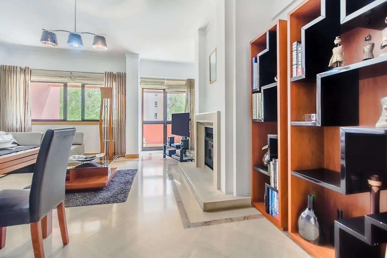 Lisbon Place & Beyond Apartamento