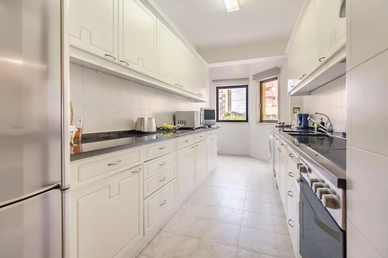 Lisbon Place & Beyond Apartamento